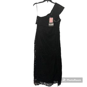 NWT PrettyLittleThing Black Lace One Shoulder Bodycon Midi Dress - Size 6